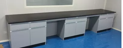 高校邊臺